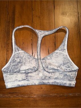 lululemon athletica Tie-Dye Racerback Sports Bra - Light Blue and White